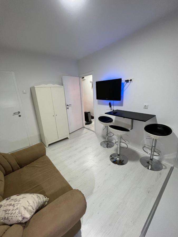 Apartman Paola - Massage Chair- 0-24 Self Check In Out- ซูปันยา ภายนอก รูปภาพ
